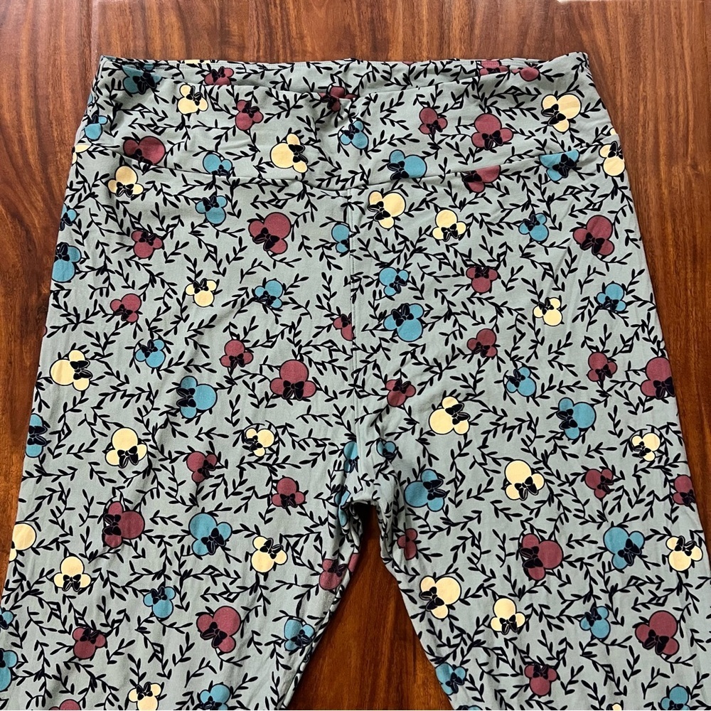 Lularoe Disney Minnie Mouse Leggings size TX/2 (20-26) - Picture 2 of 6